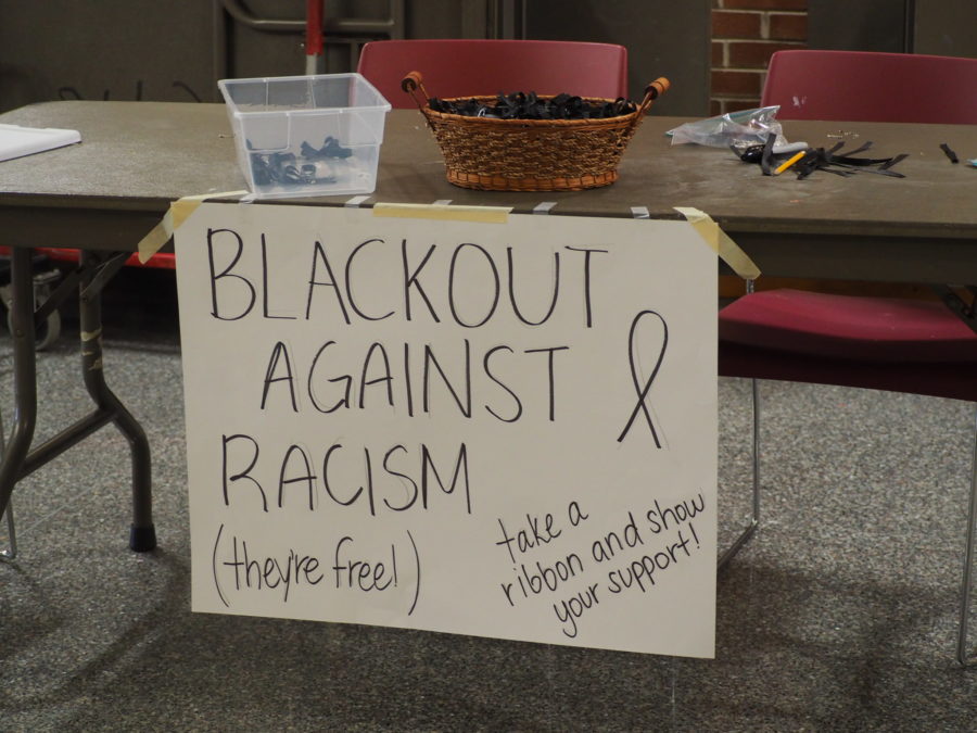 African-American Students Union organizes Blackout Against Racism event
