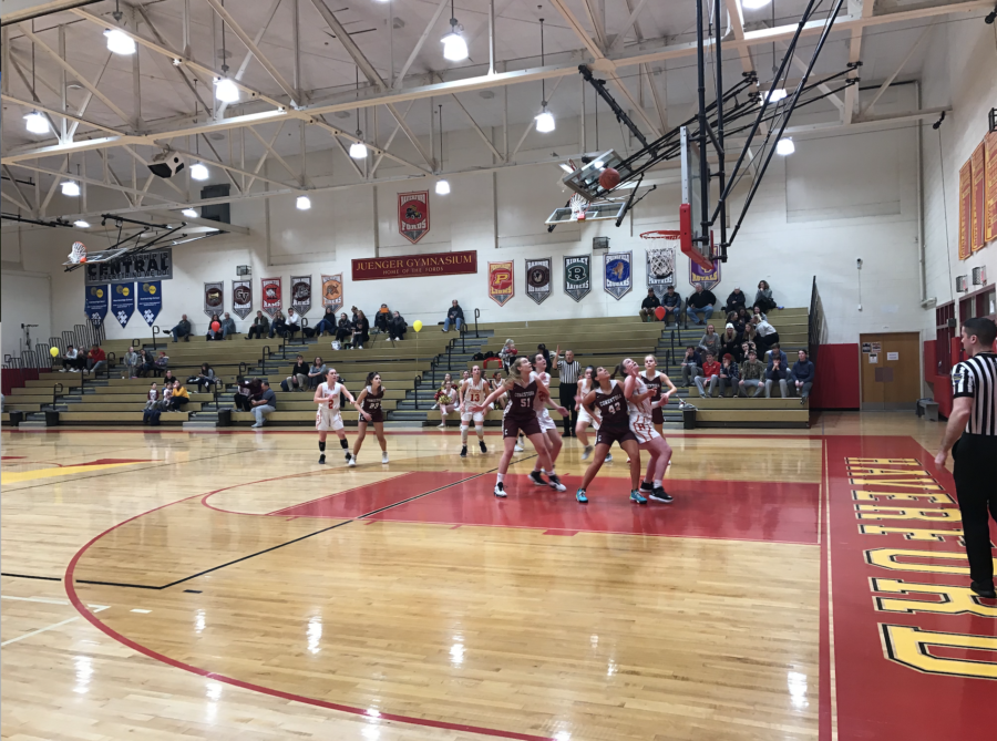 Girls varsity basketball suffers loss against Haverford