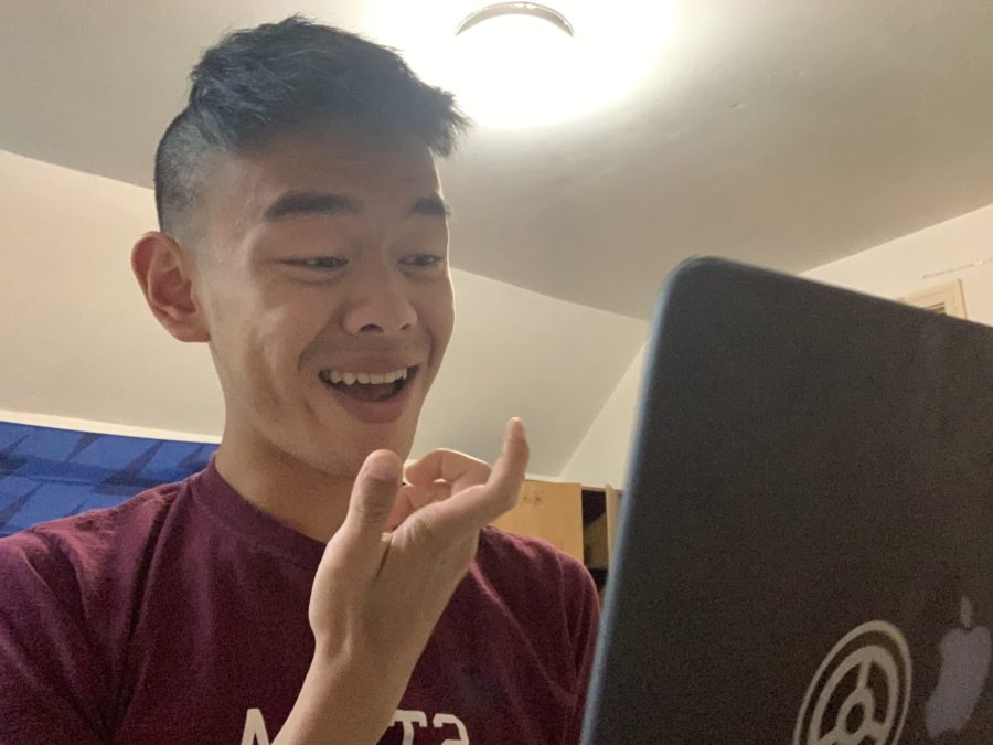 Sophomore Justin Liu practices speaking German on his computer. Liu began learning the language in seventh grade and has loved it ever since.