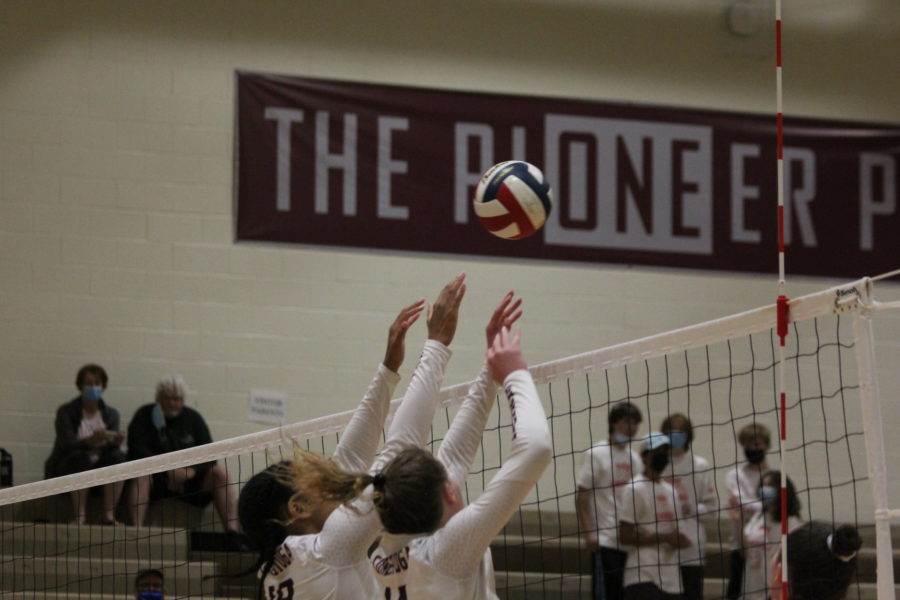 Girls volleyball loses white-out game to Haverford