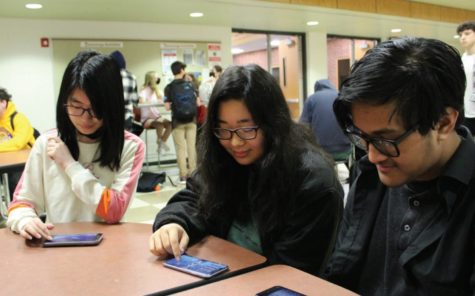 Wired together: Students find solidarity through gaming
