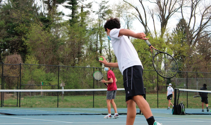 Rallying ‘round: Boys tennis shows potential this season