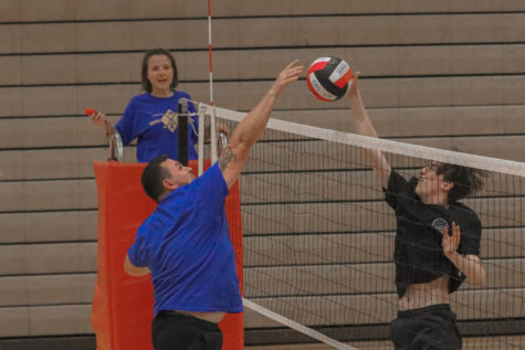 First student faculty volleyball game sees great success