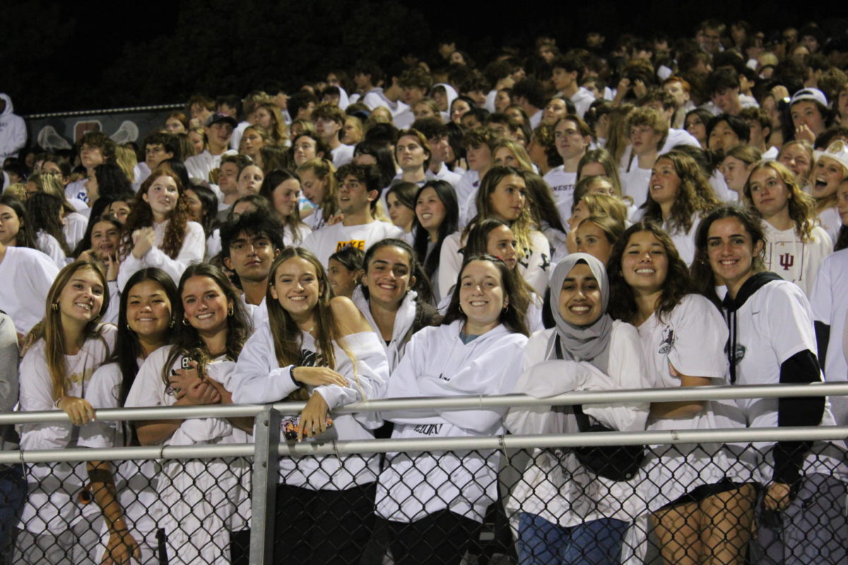 Homecoming whiteout victory: Football defeats Radnor 21-7