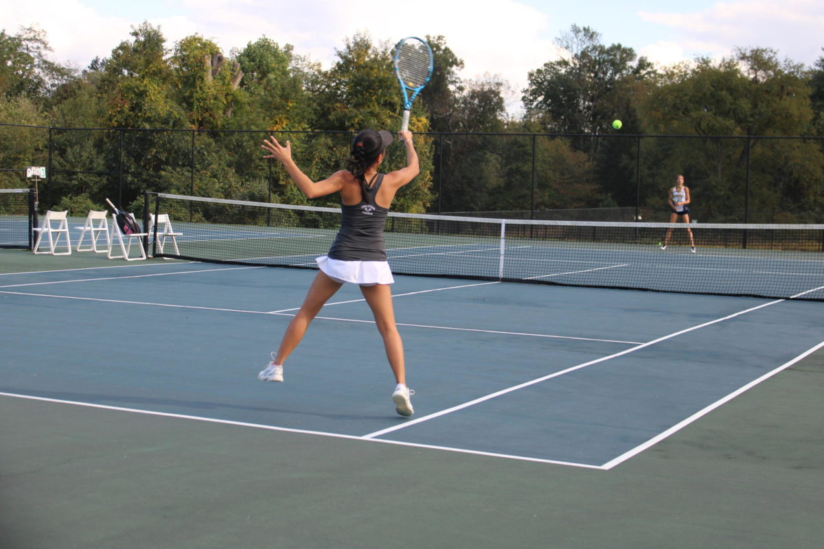 Girls tennis beats Unionville, secures spot in states