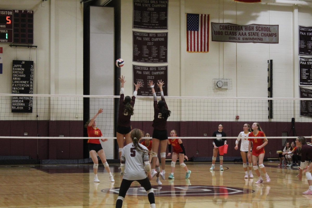 Girls volleyball takes tough loss to Haverford 2-3