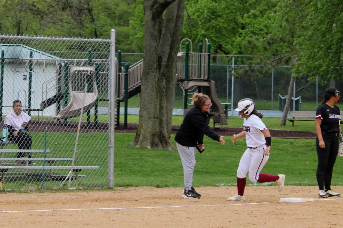Softball sweeps Lower Merion 15-1